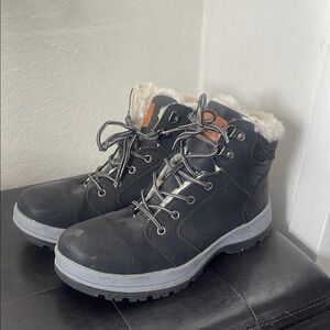 Men's Black and Gray Fur-Lined Boots
